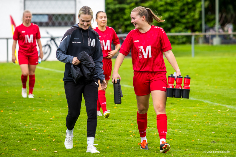 Anja Stiefenhofer und Eva-Maria Netzer;