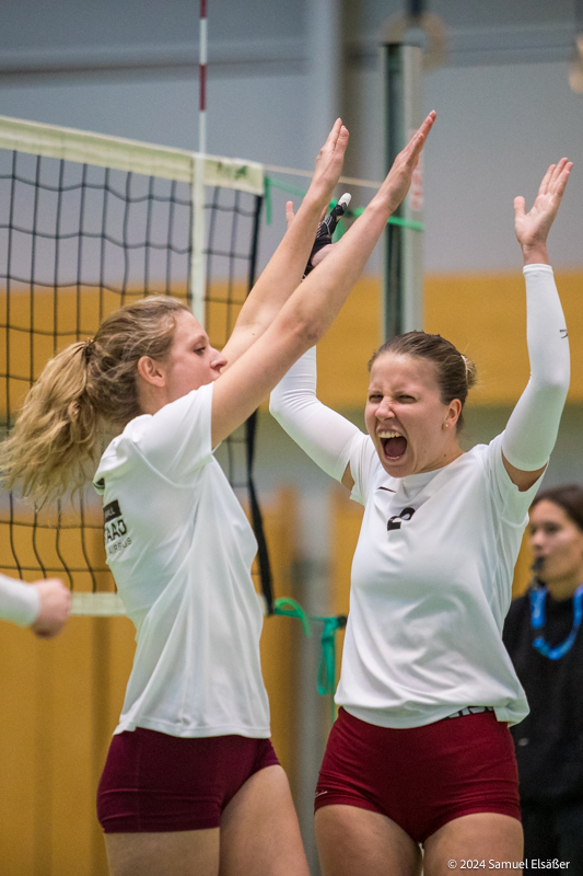 Julia Scholtes (BSG Immenstaad, #1), Melisa Parlak (BSG Immenstaad, #2); Bezirksligaspiel BSG Immenstaad - SV Unlingen am 30.11. 2024 in Markdorf, Sporthalle Bildungszentrum, Germany. Photo by: Samuel Elsaesser